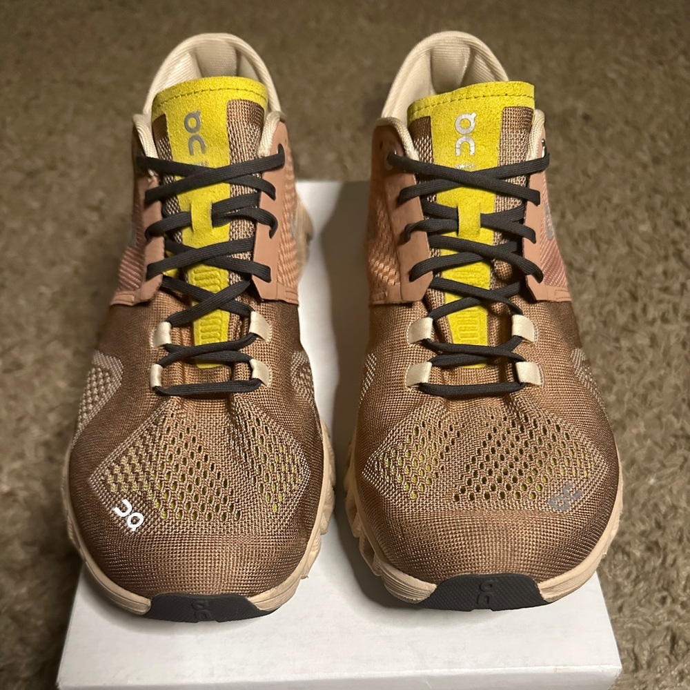 On Running Cloud X, Brown/yellow/beige, Size 9.5 Women